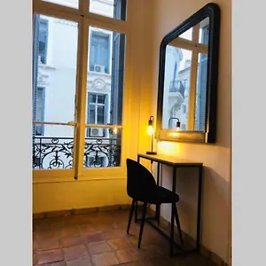 Appartement Duplex Rue Montaigne, 200m Palais Des Festivals, Cannes